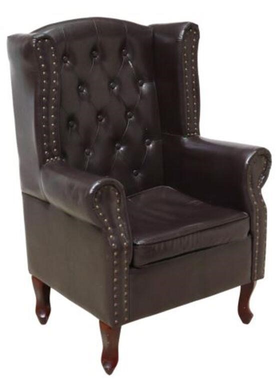 ENGLISH QUEEN ANNE STYLE WINGBACK 35546f