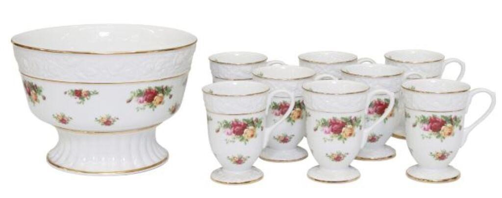 (9) ROYAL ALBERT OLD COUNTRY ROSES