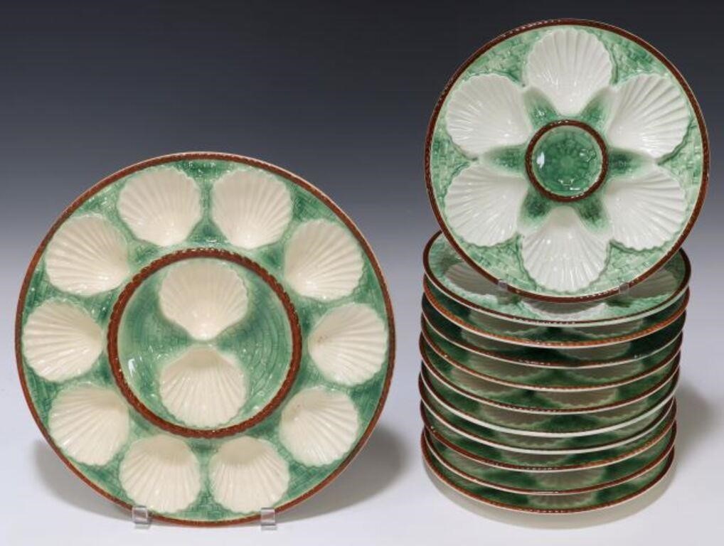  12 FRENCH FAIENCE OYSTER SERVICE lot 355583