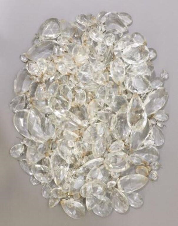  LOT CRYSTAL CHANDELIER PENDALOGUES 355676