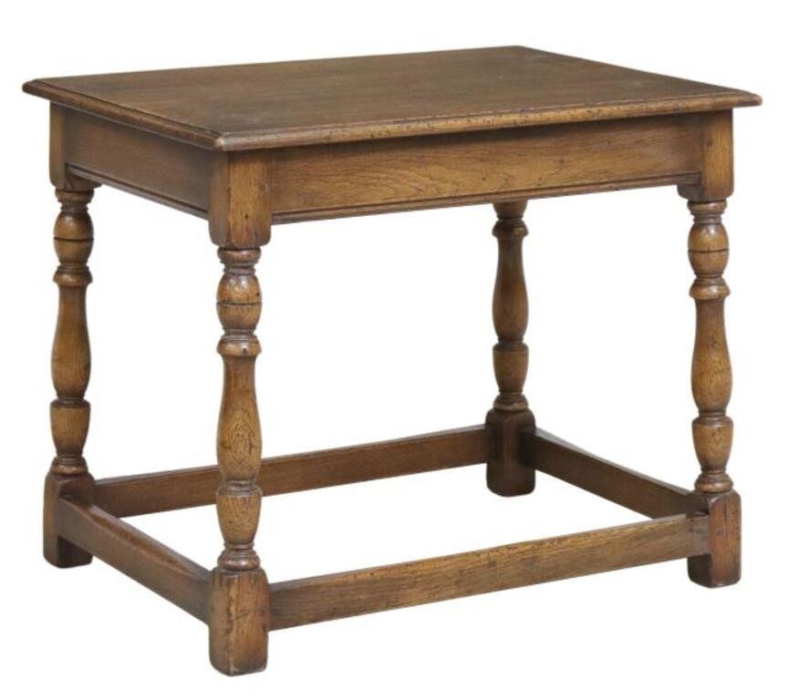 ENGLISH TURNED OAK SIDE TABLE  355682