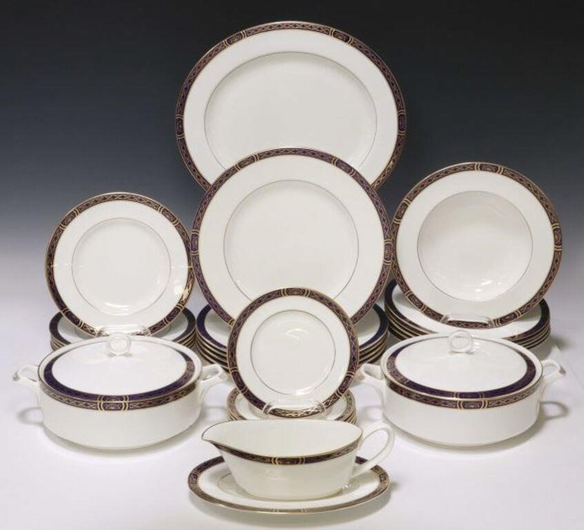  29 ROYAL WORCESTER MOUNTBATTEN  35568b