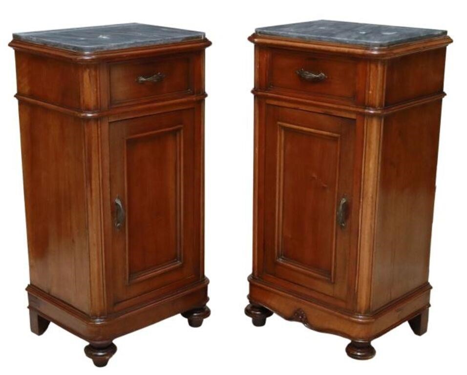  2 ITALIAN MARBLE TOP WALNUT BEDSIDE 3558f3