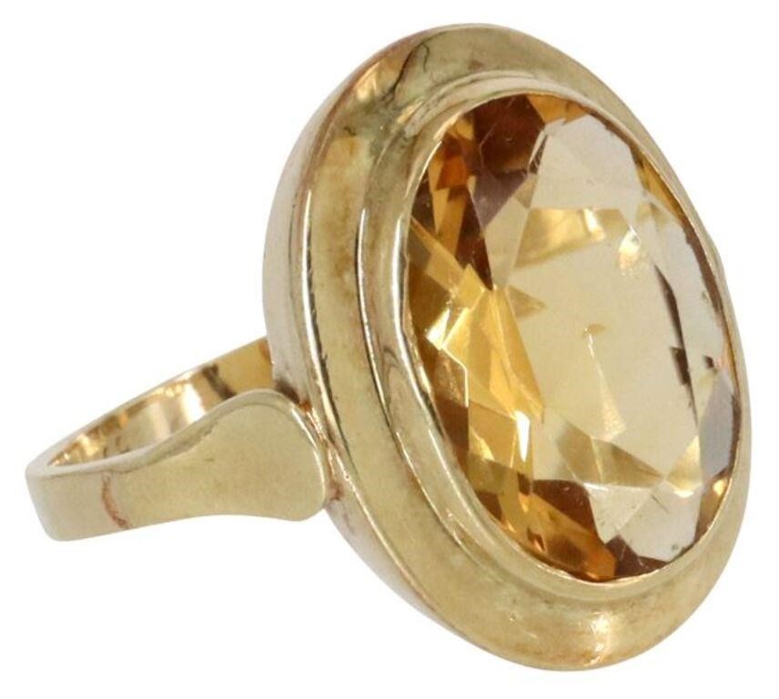 ESTATE 14KT YELLOW GOLD & OVAL