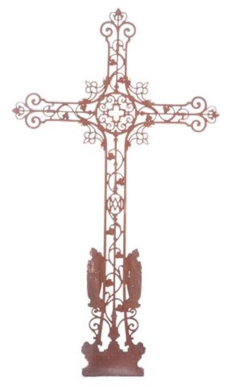 FRENCH CAST IRON CROSS WITH PRAYING 3562b2