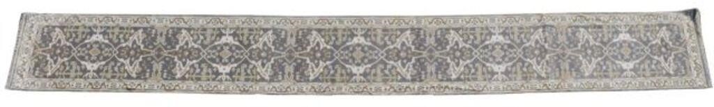 HAND-TIED INDO OUSHAK RUNNER 19'9.75"