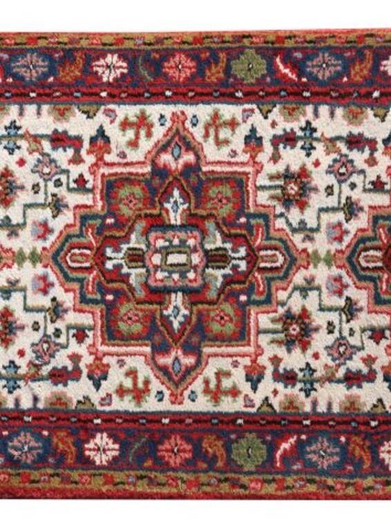 HAND-TIED GHARAJEH RUNNER, INDIA,