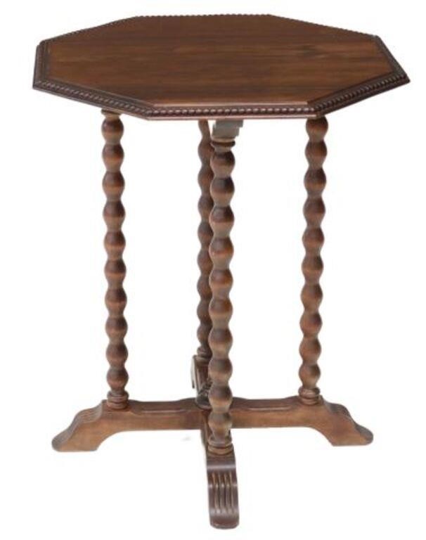 WALNUT LAMP OR SIDE TABLEWalnut 35632e