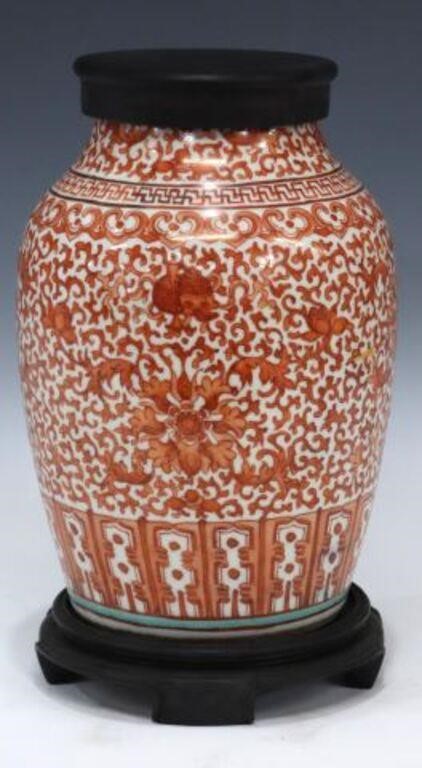 CHINESE IRON RED PORCELAIN LIDDED