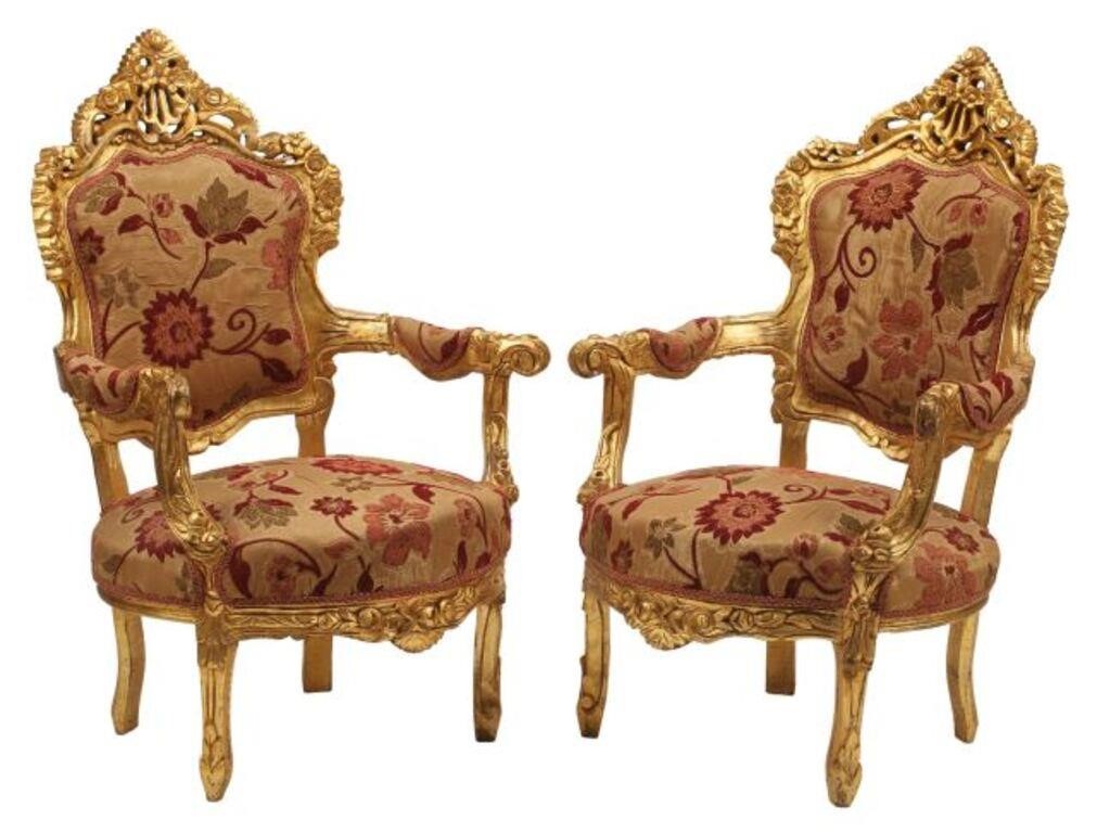  2 BAROQUE STYLE GILTWOOD FAUTEUILS pair  356574
