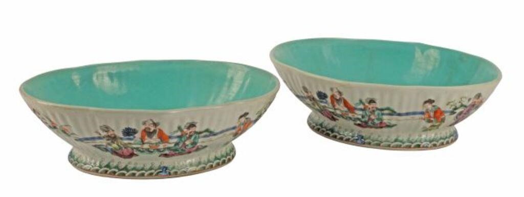  2 CHINESE FAMILLE ROSE PORCELAIN 3566a1