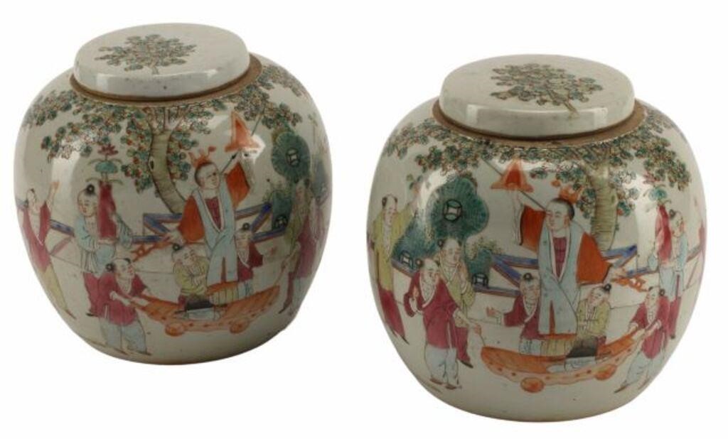  2 CHINESE FAMILLE ROSE PORCELAIN 3566a3