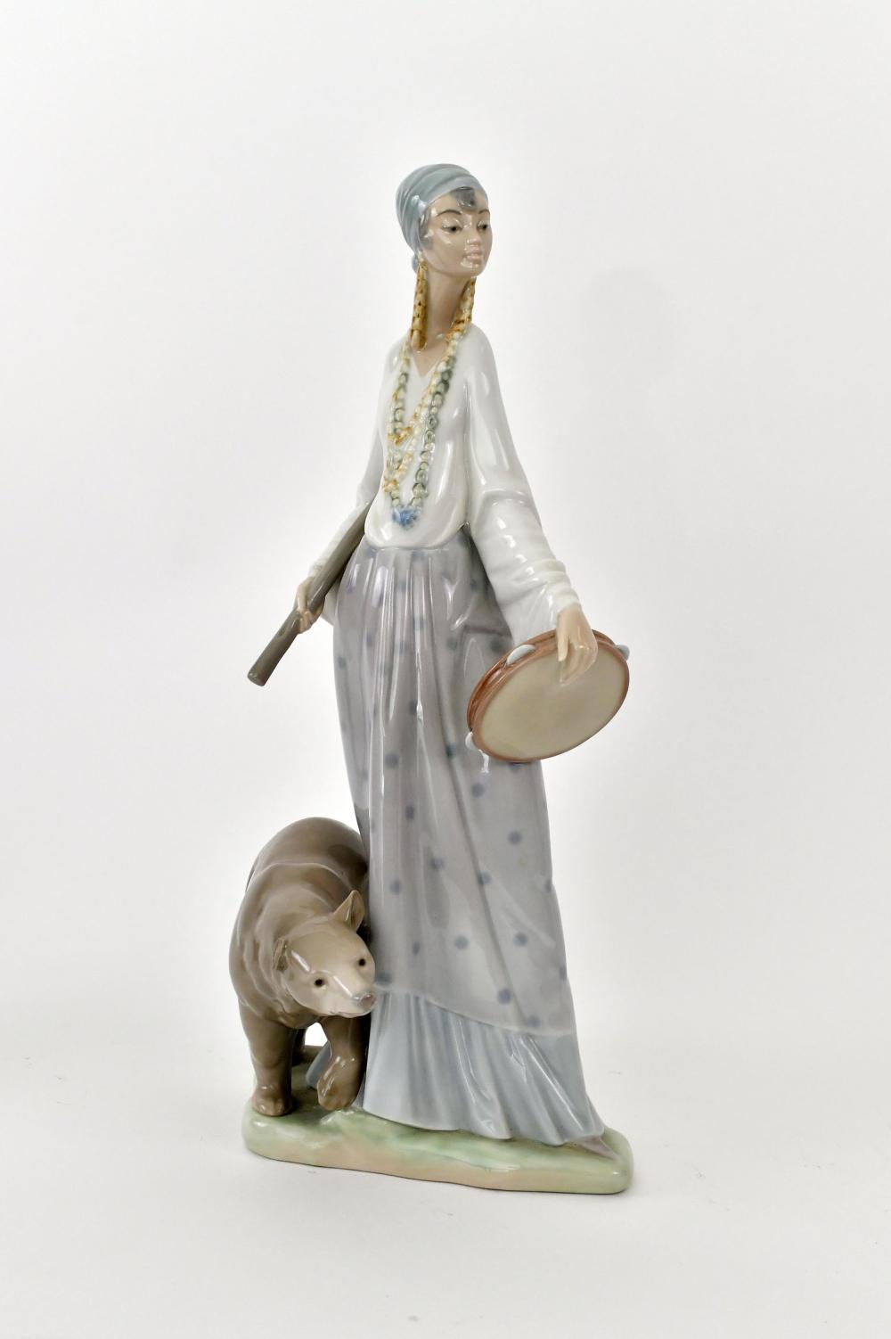 LLADRO PORCELAIN GROUP OF A GYPSY