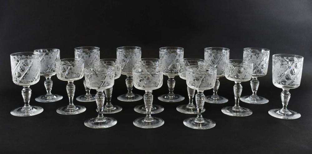 ENGLISH SIXTEEN PIECE CUT GLASS 354282