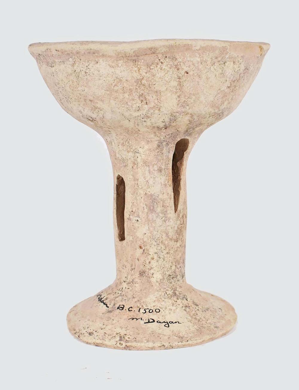 LATE BRONZE AGE TERRA COTTA CHALICEJordan,