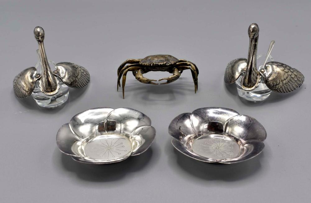 GROUP OF JAPANESE SILVER TABLE 35447b