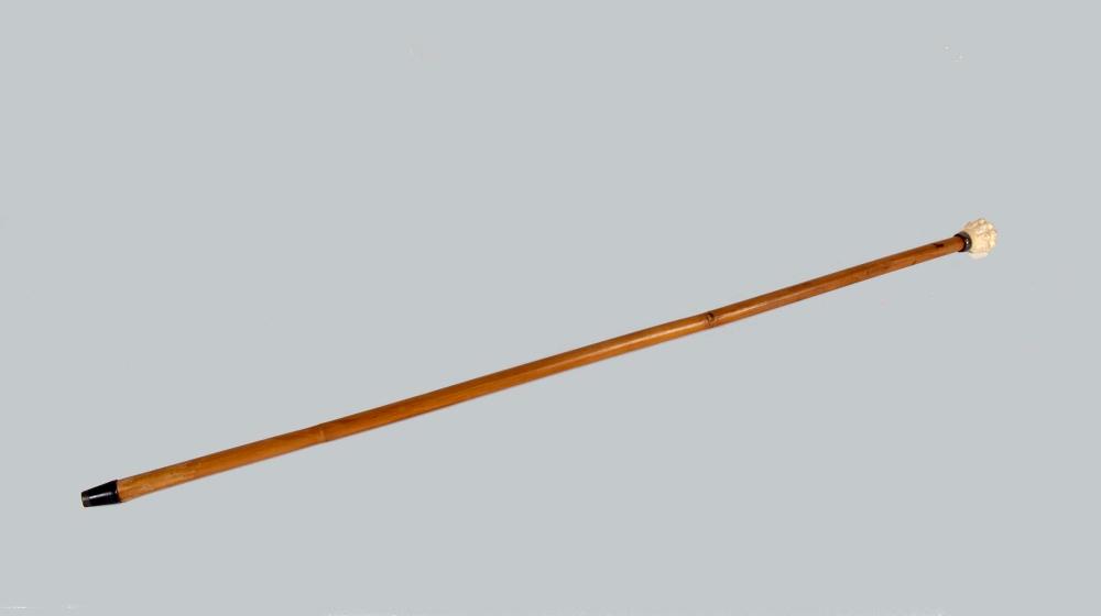 JAPANESE BAMBOO CANE WITH A MANY 35449a