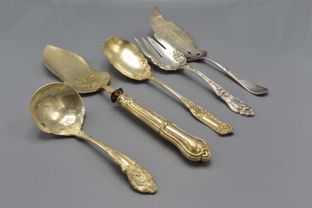 GROUP OF FIVE SILVER AND SILVERPLATE 3545e6