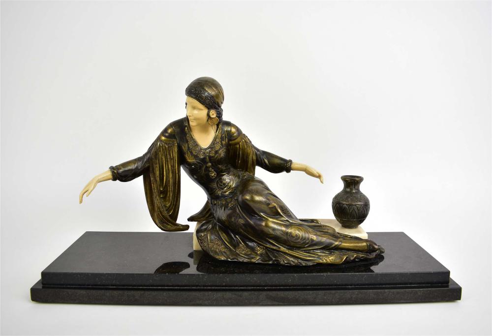 FRENCH ART DECO PATINATED BRONZE 3546d6