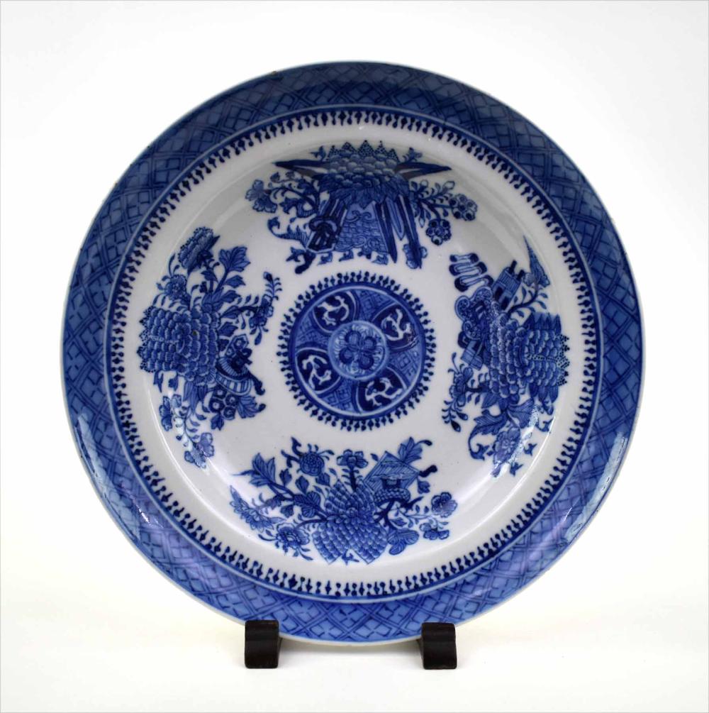 CHINESE EXPORT BLUE FITZHIGH PORCELAIN 3547c9