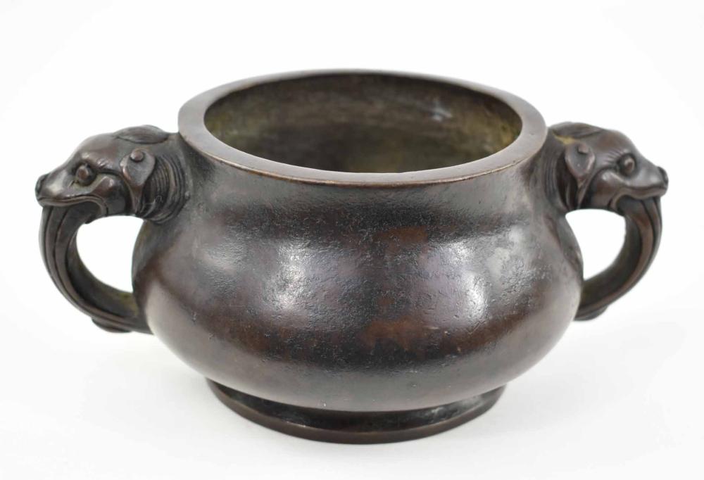 CHINESE PATINATED BRONZE BOWLThe