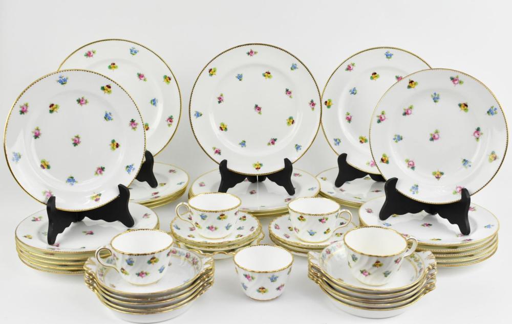 TEN LIMOGES FOLIATE PORCELAIN DESSERT 354889