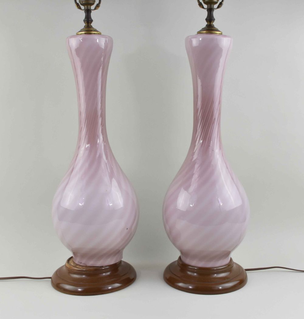 PAIR OF BALUSTER FORM AMETHYST