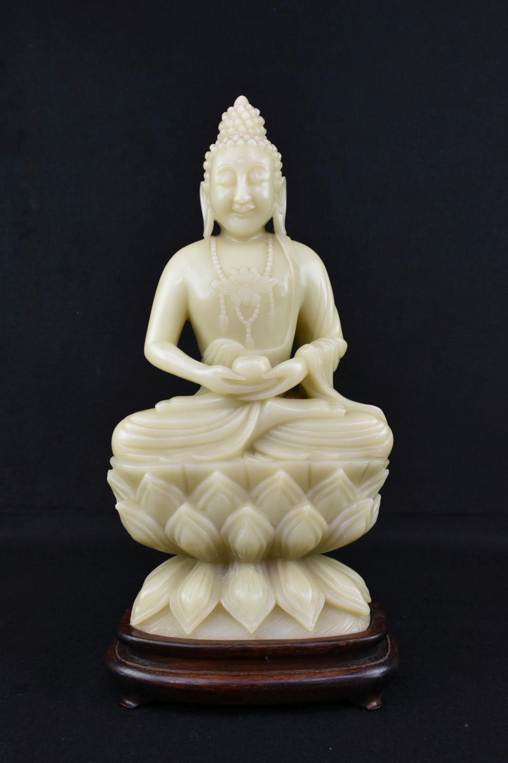 CHINESE CARVED SOAPSTONE SEATED 354898