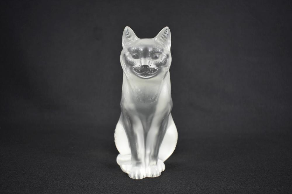LALIQUE FROSTED GLASS CATModern  35490d