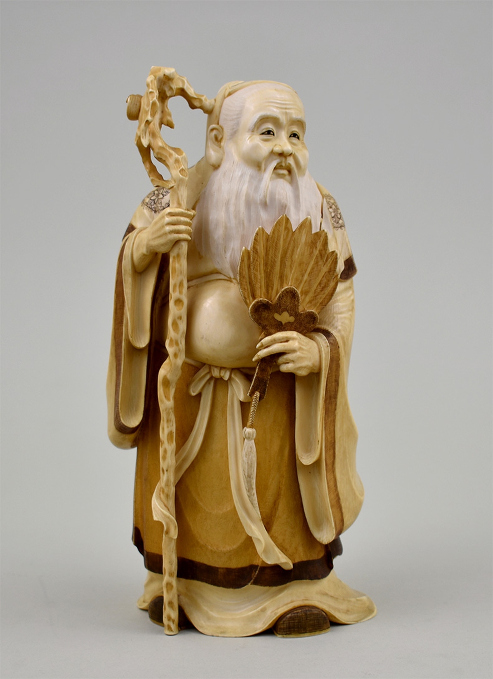 JAPANESE IVORY FIGURE OF A BEARDED 354946