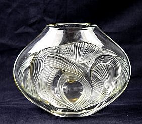 LALIQUE COLORLESS AND AMBER GLASS