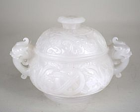 CHINESE WHITE JADE COVERED BOWLThe