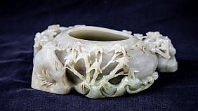 LARGE CHINESE GRAYISH GREEN JADE 354a06