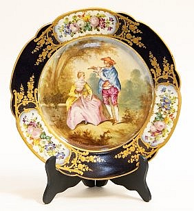 SEVRES PAINTED PORCELAIN CABINET PLATE