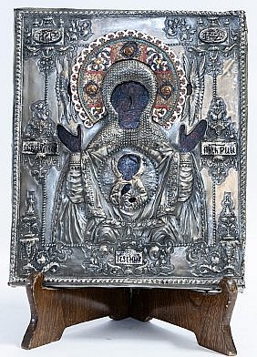 LARGE RUSSIAN ICON OF THE MADONNA