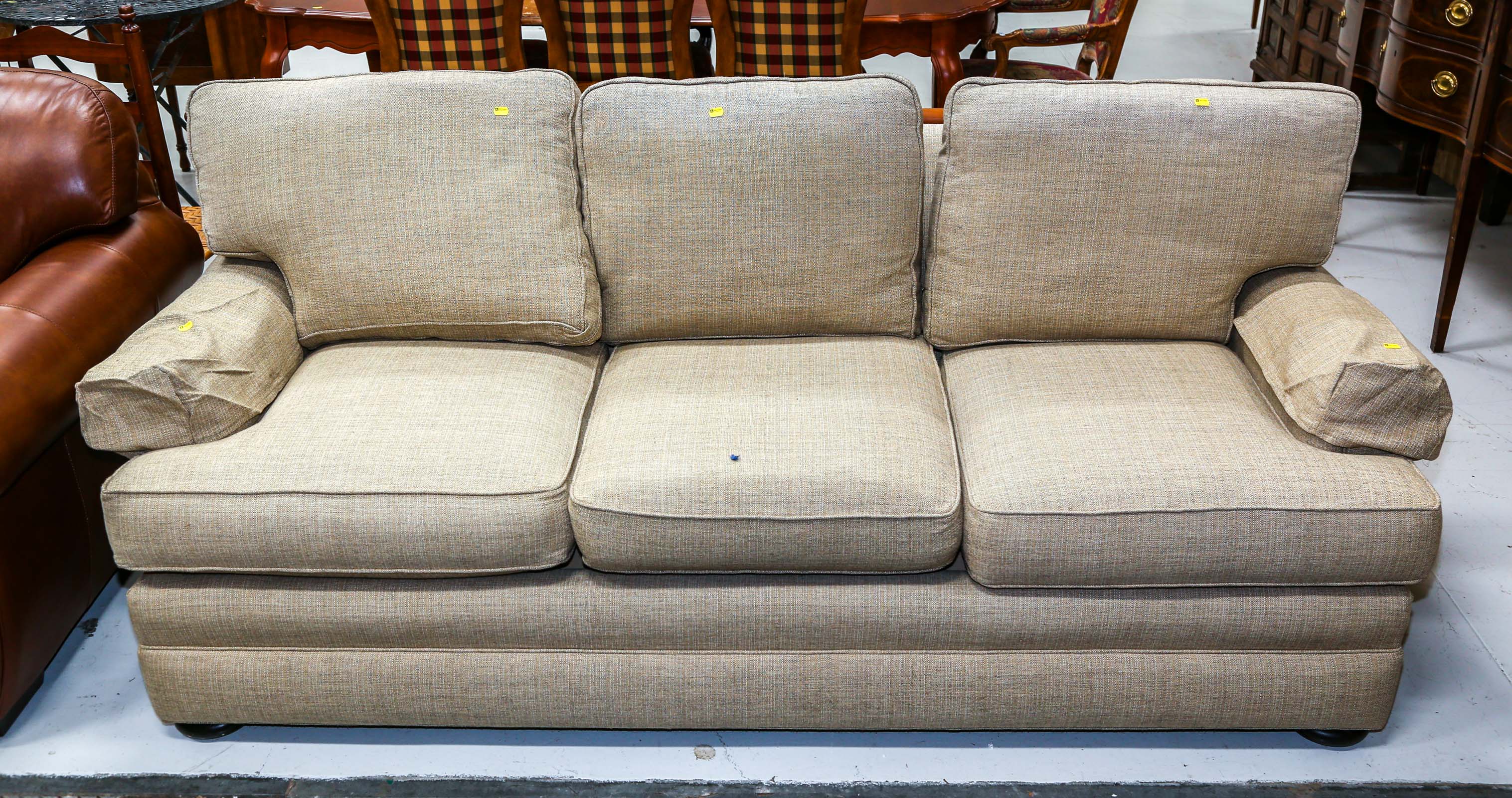 THOMASVILLE CONTEMPORARY STYLE SOFA