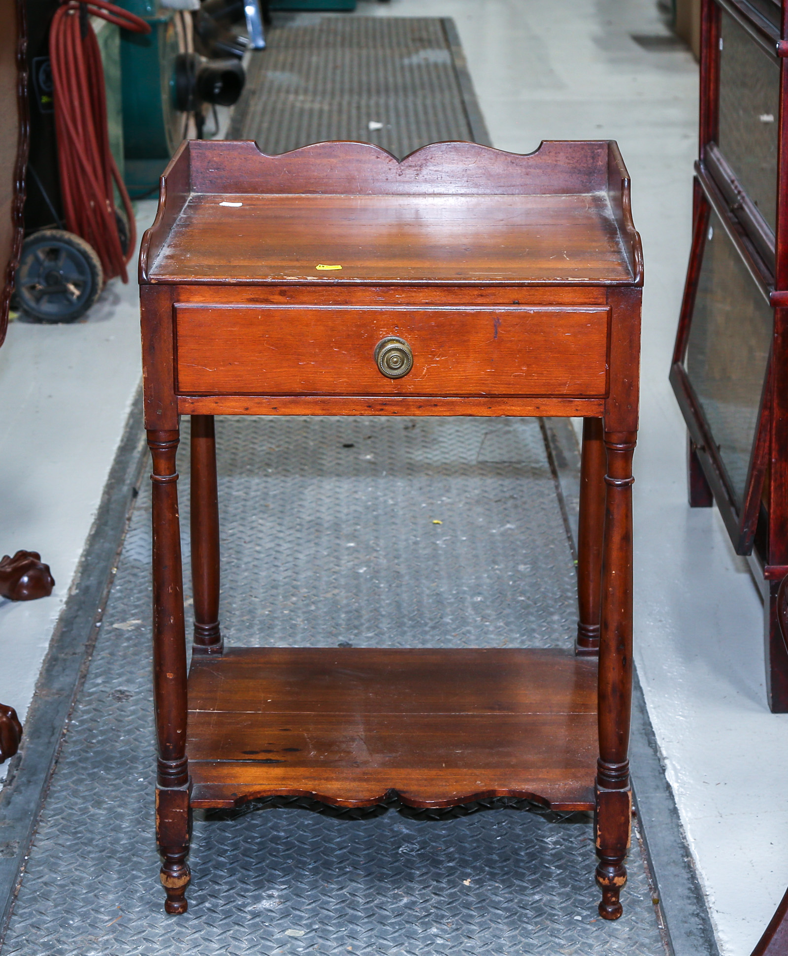 AMERICAN VERNACULAR POPLAR WASHSTAND