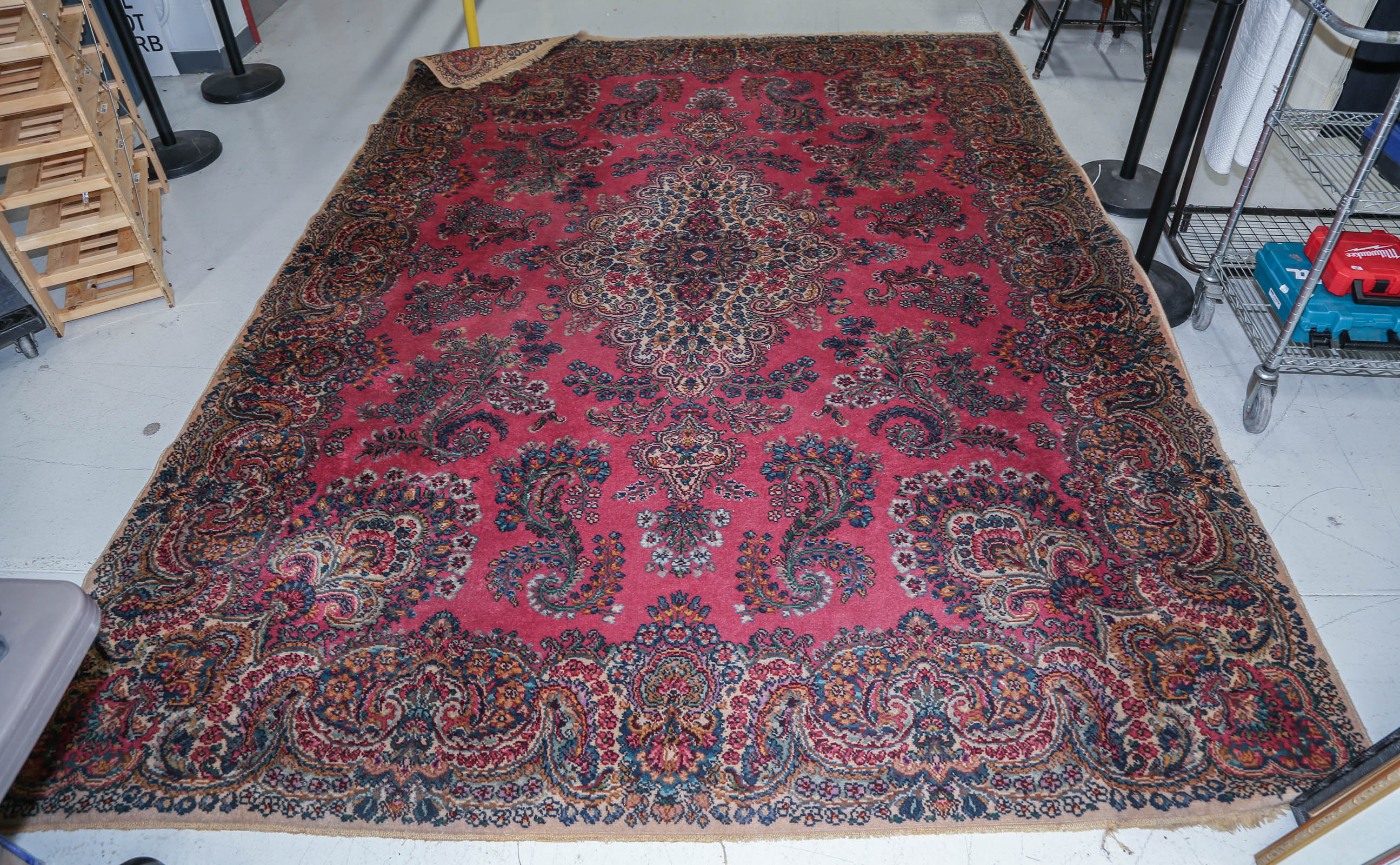 MACHINE MADE KERMAN PATTERN RUG  354bca