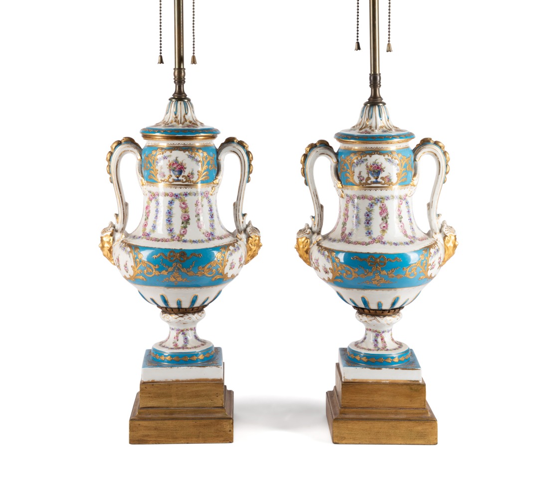 PAIR SEVRES STYLE BLEU CELESTE 354c34