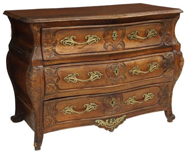 FRENCH LOUIS XV PERIOD COMMODE 3577e3