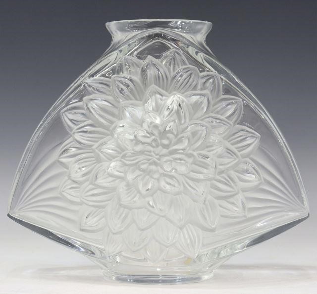 FRENCH LALIQUE 'LOTUS' ART GLASS