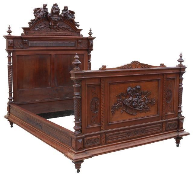 FRENCH CARVED WALNUT FULL SIZE 357996