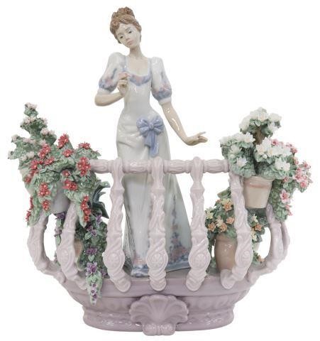 LLADRO LIMITED-EDITION PORCELAIN FAR