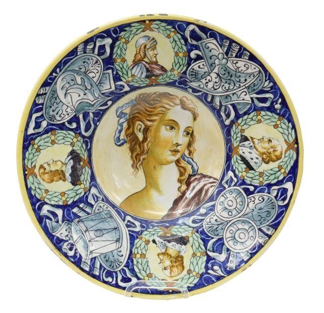 ITALIAN MAJOLICA CHARGER W MUSICAL 357ada