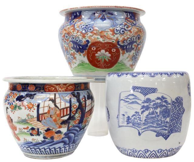 (3) CHINESE ENAMELED PORCELAIN