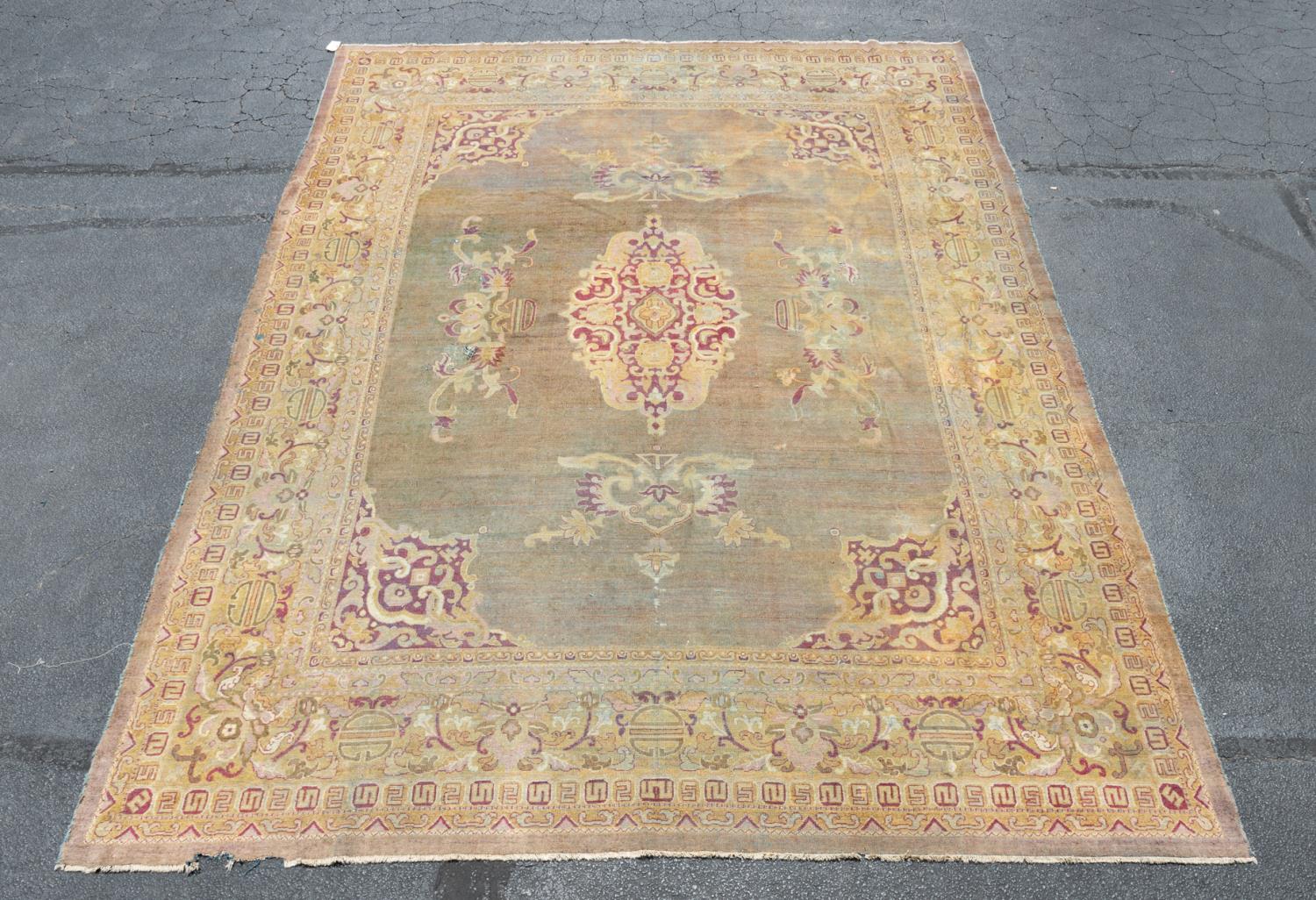 19TH C HAND KNOTTED AGRA CARPET  357c9d