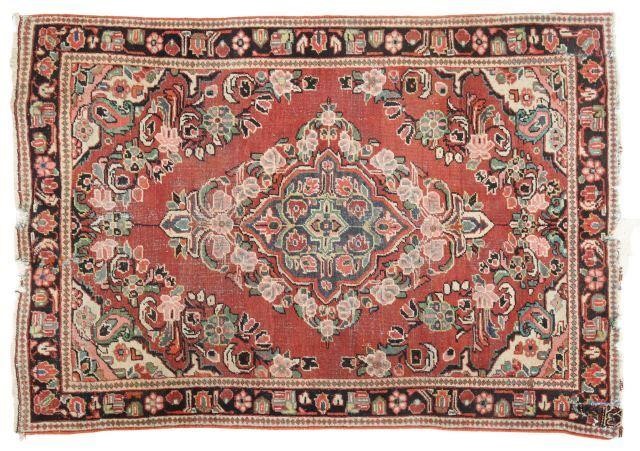 HAND TIED PERSIAN LILIHAN RUG  357ebb