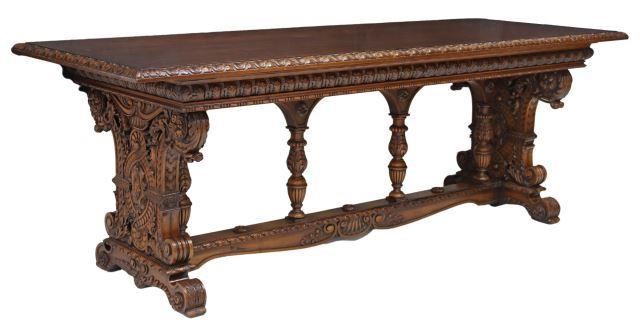 RENAISSANCE STYLE CARVED WALNUT 357edd