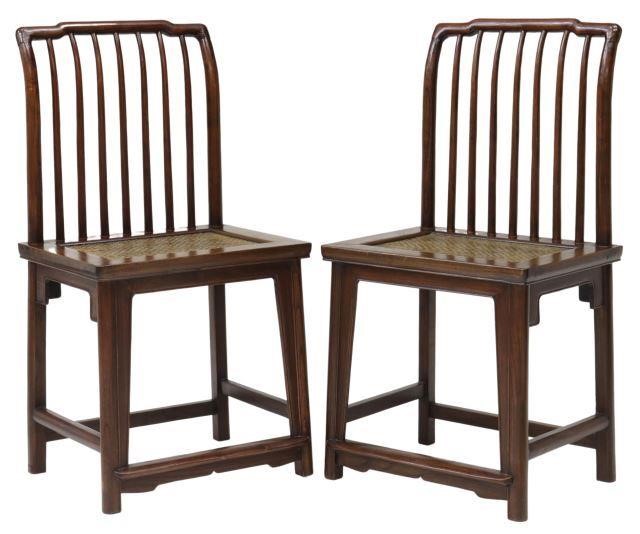  2 CHINESE SPINDLE BACK SIDE CHAIRS pair  357f0f