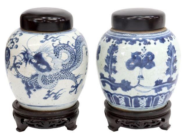  2 CHINESE BLUE & WHITE   357f0a